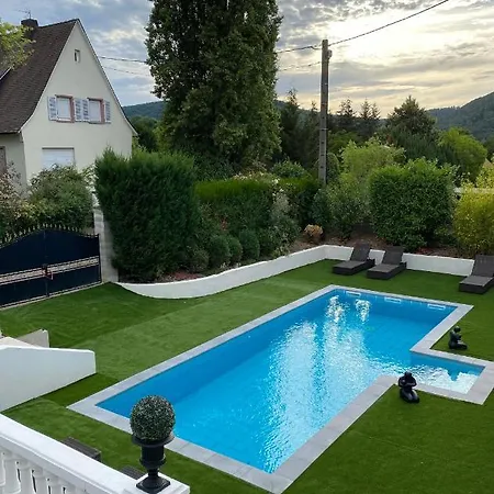 La Hôtel-restaurant Hotel 3*